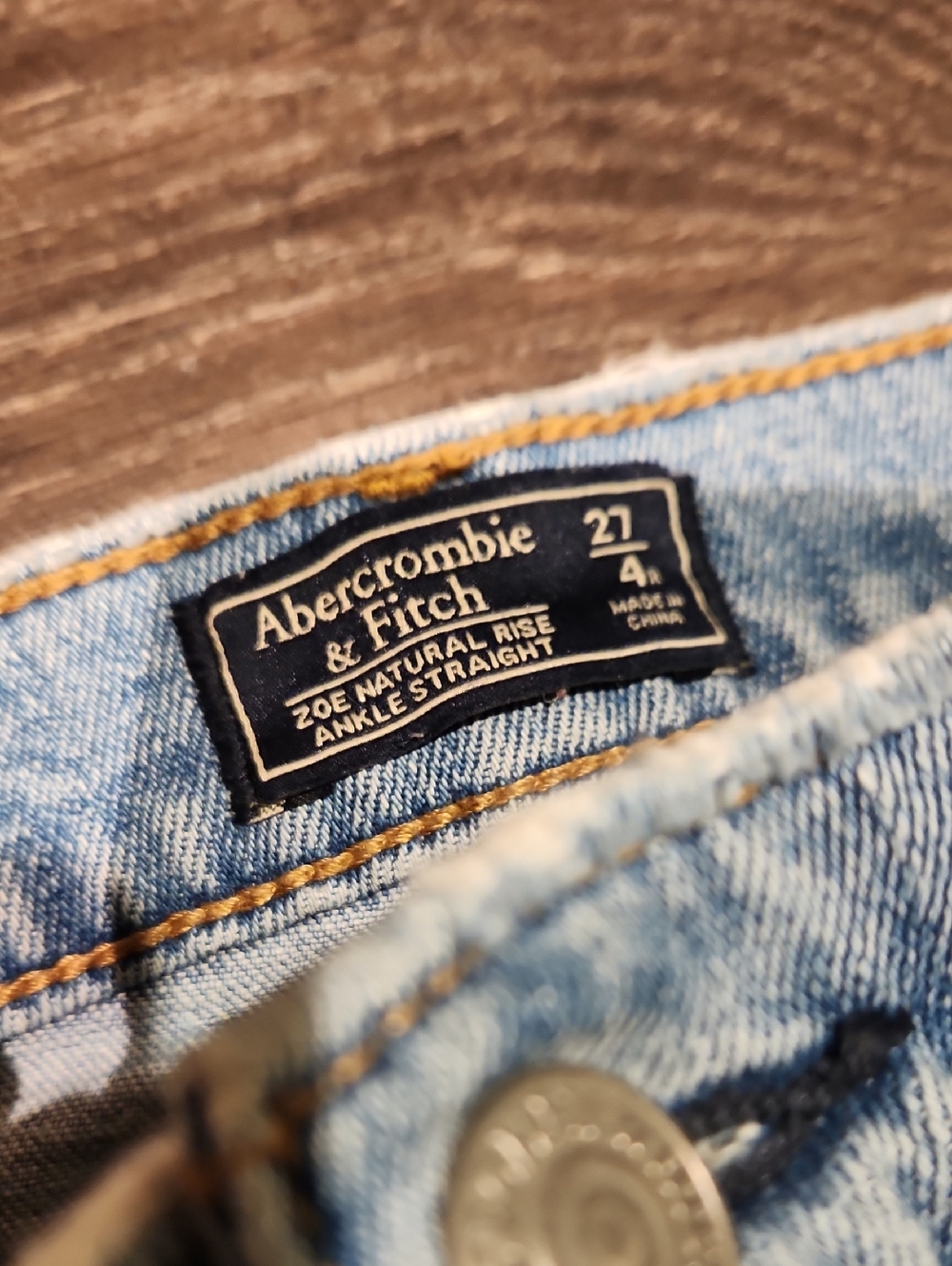 ❤️ NWOT! ABERCROMBIE & FITCH ZOE NATURAL RISE ANKLE STRAIGHT JEANS, SPLICED, 4 - Picture 5 of 9